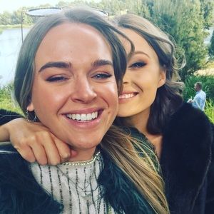 Meet your Posher, Abbie